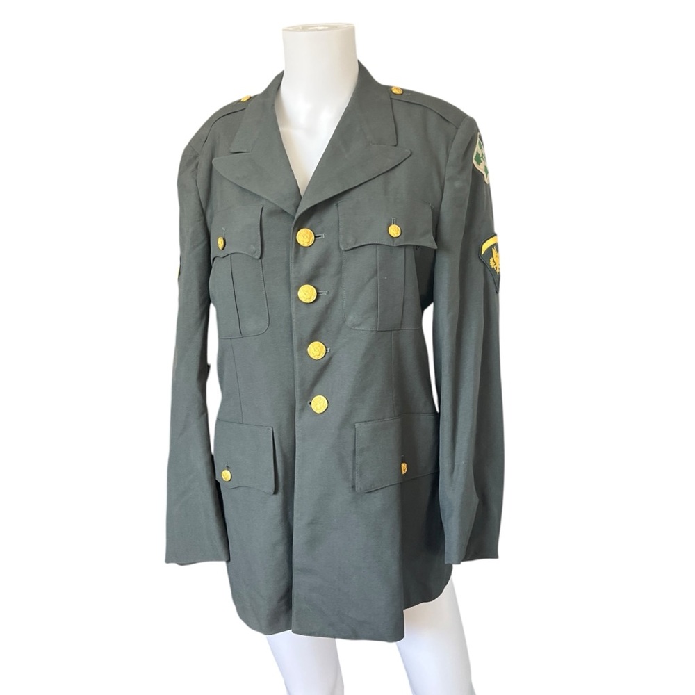 Vintage 1969 US Army Uniform Jacket 4th Infantry Division Mens Size 37R